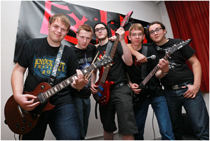 Eine Band mit eigenem musikalischen Profil: Metalband "Exility". Foto: Exility
