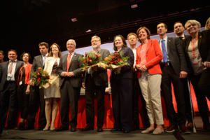 Die Kandidatinnen und Kandidaten für die Bundestagswahl 2017. Thomas Hitschler, 3. v. l., wurde auf Platz 6 der Landesli